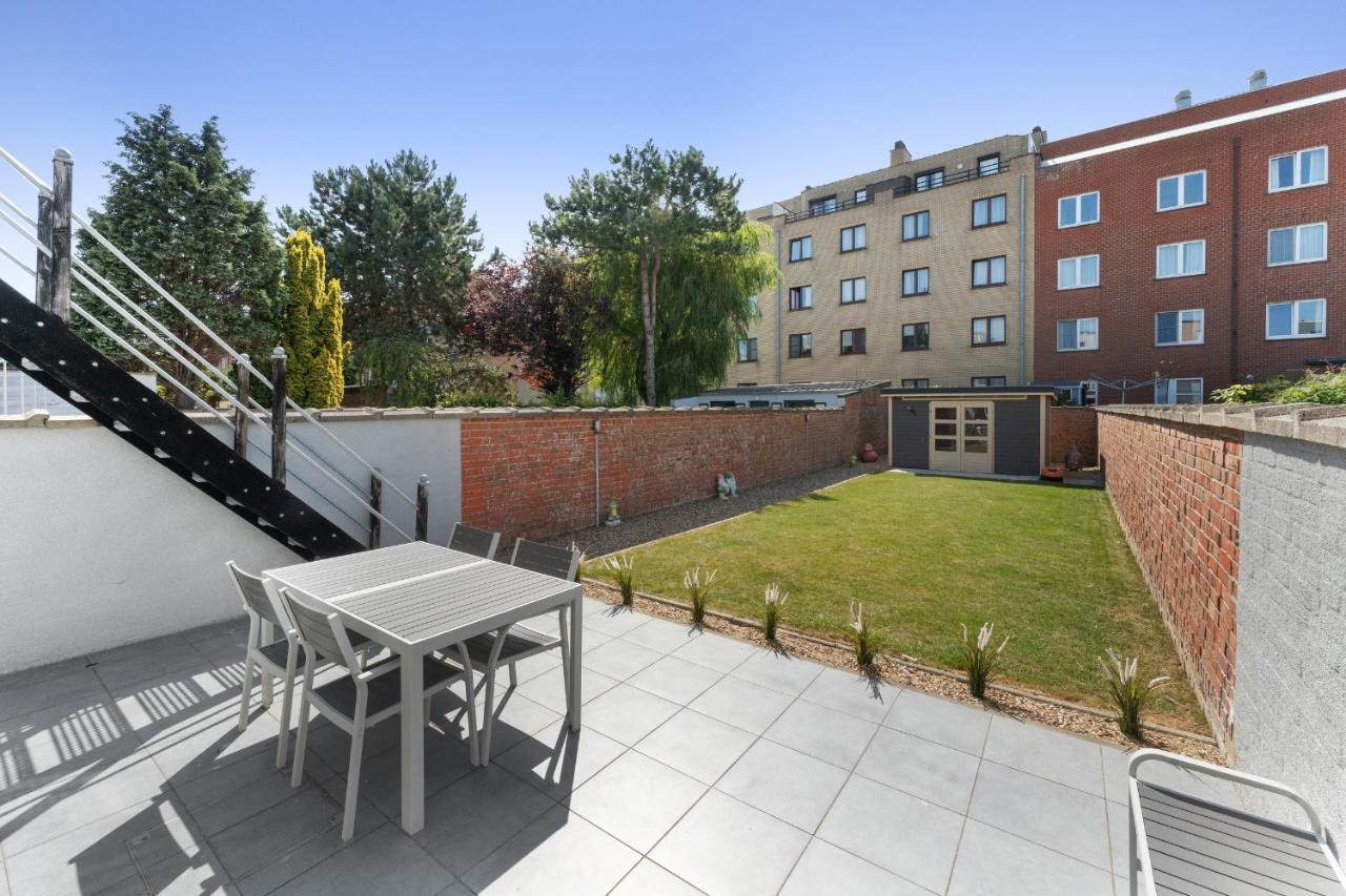 Ruime Woning 10P Met Zonnige Tuin & Nabij Strand Blankenberge Exterior photo