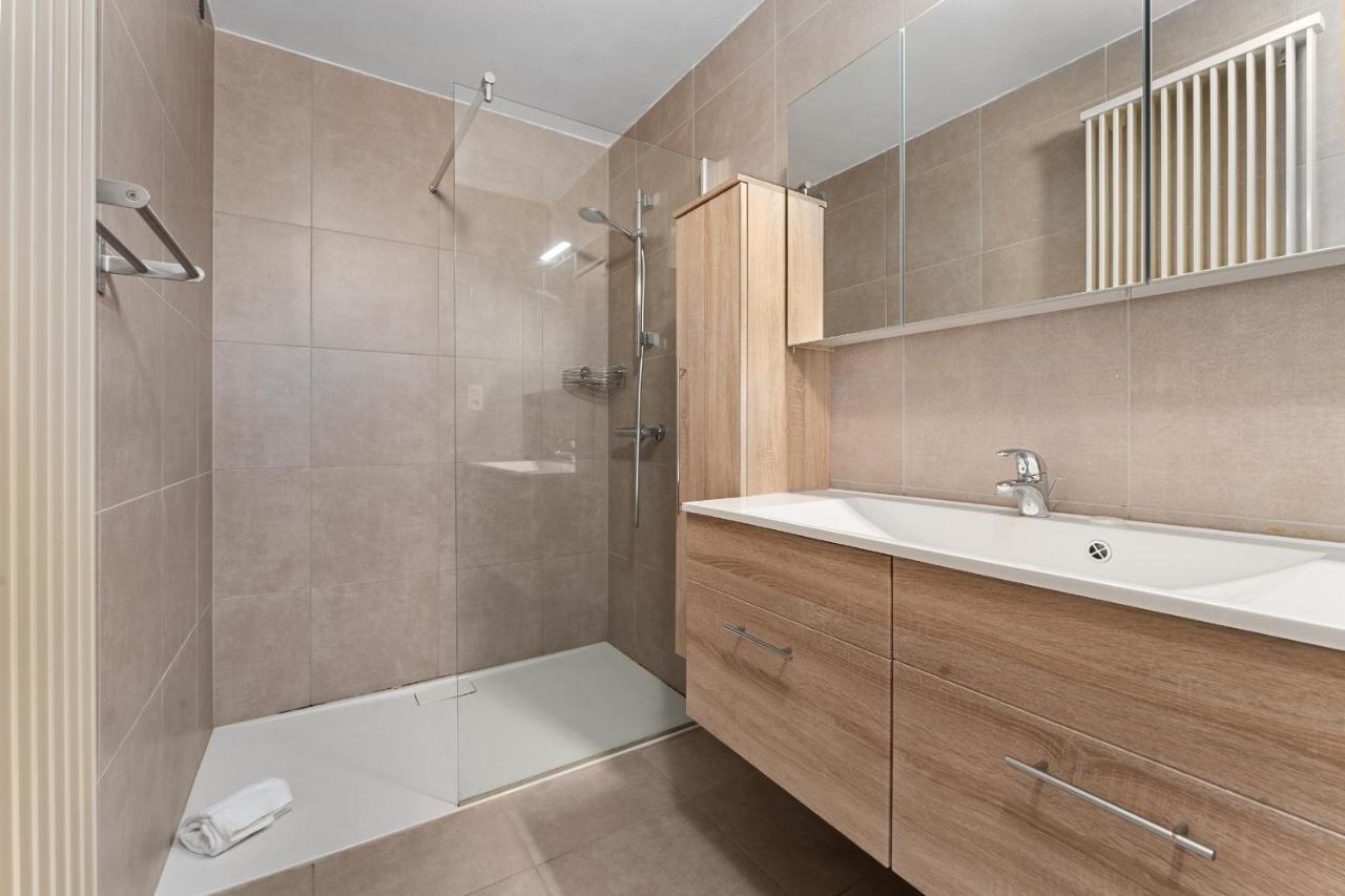 Ruime Woning 10P Met Zonnige Tuin & Nabij Strand Blankenberge Exterior photo