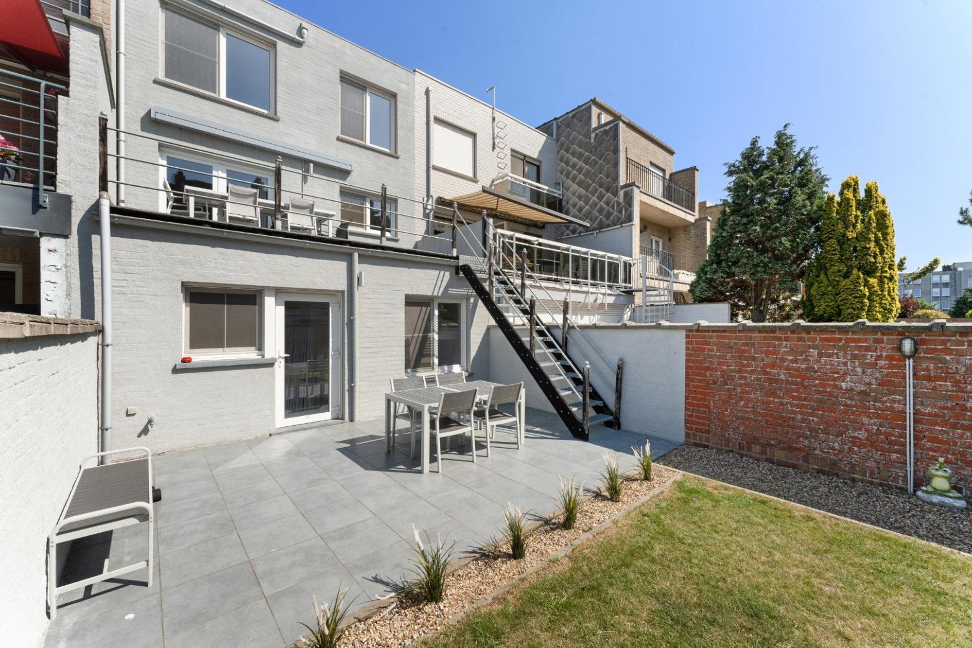 Ruime Woning 10P Met Zonnige Tuin & Nabij Strand Blankenberge Exterior photo