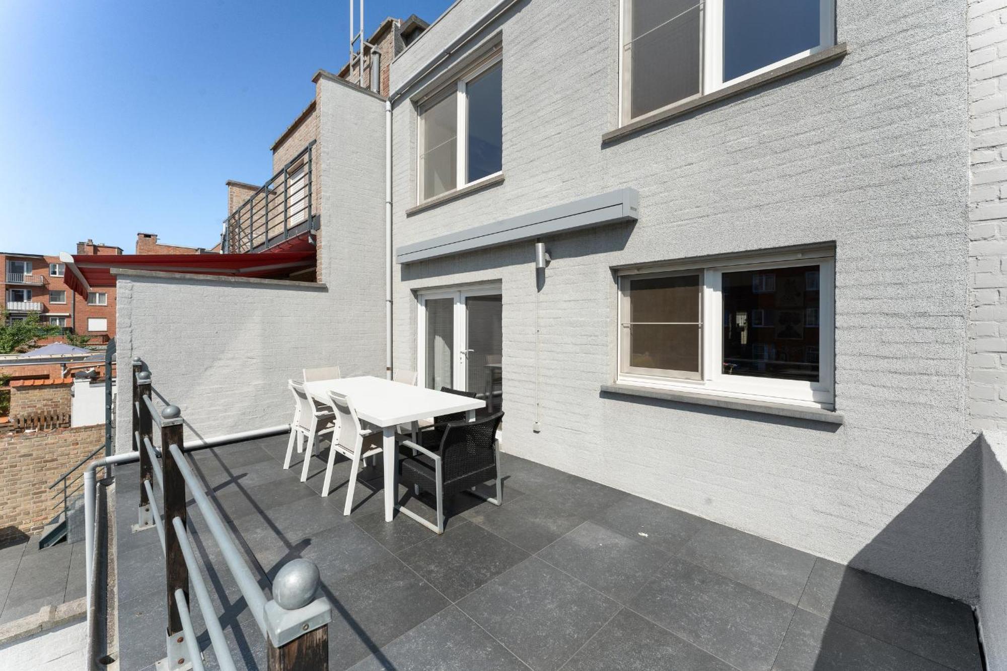 Ruime Woning 10P Met Zonnige Tuin & Nabij Strand Blankenberge Exterior photo