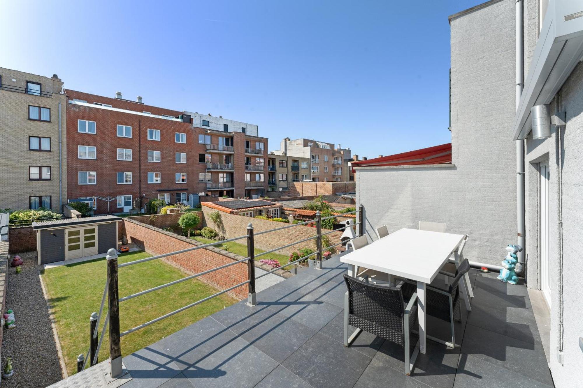 Ruime Woning 10P Met Zonnige Tuin & Nabij Strand Blankenberge Exterior photo